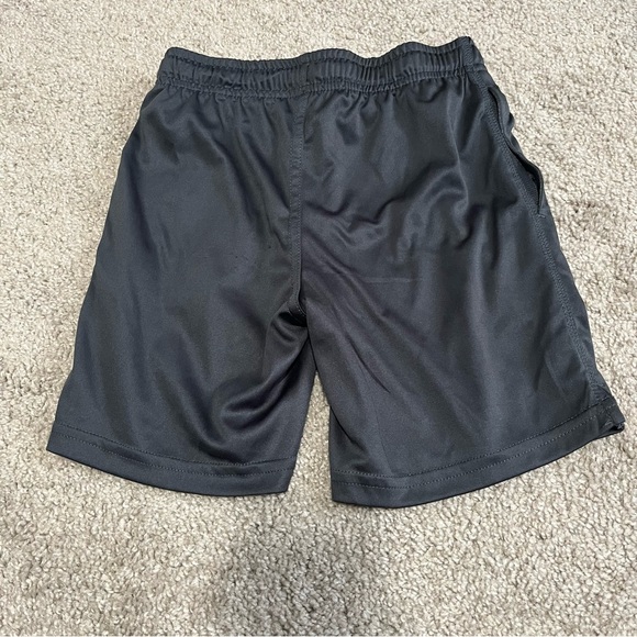Athletic Works size S (6-7) boys gray shorts - Picture 6 of 6